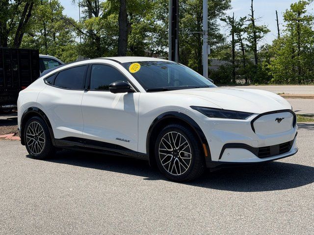 2024 Ford Mustang Mach-E
