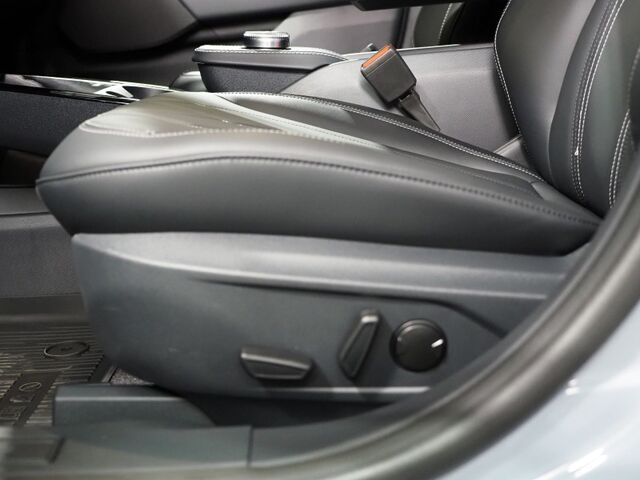 2024 Ford Mustang Mach-E Select *COMFORT PKG, NAVIGATION, DIGITAL COCKPIT, SAFETY ALERTS, ADAPTIVE CRUISE, 360 CAMERAS, HEATED SEATS/STEERING, 19 INCH ALLOYS, WIRELESS CHARGING, ANDROID & APPLE Round Rock TX