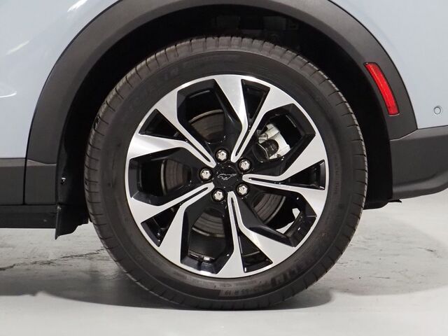 2024 Ford Mustang Mach-E Select *COMFORT PKG, NAVIGATION, DIGITAL COCKPIT, SAFETY ALERTS, ADAPTIVE CRUISE, 360 CAMERAS, HEATED SEATS/STEERING, 19 INCH ALLOYS, WIRELESS CHARGING, ANDROID & APPLE Round Rock TX