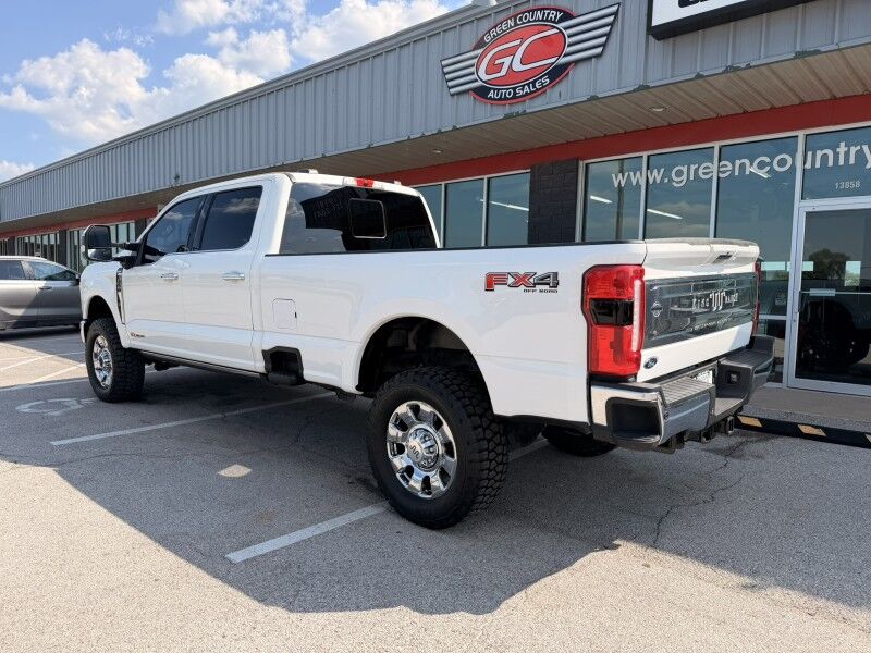2024 Ford Super Crew F-350 SRW FX4 4x4 Diesel King Ranch Collinsville OK