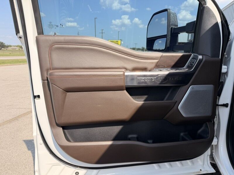 2024 Ford Super Crew F-350 SRW FX4 4x4 Diesel King Ranch Collinsville OK