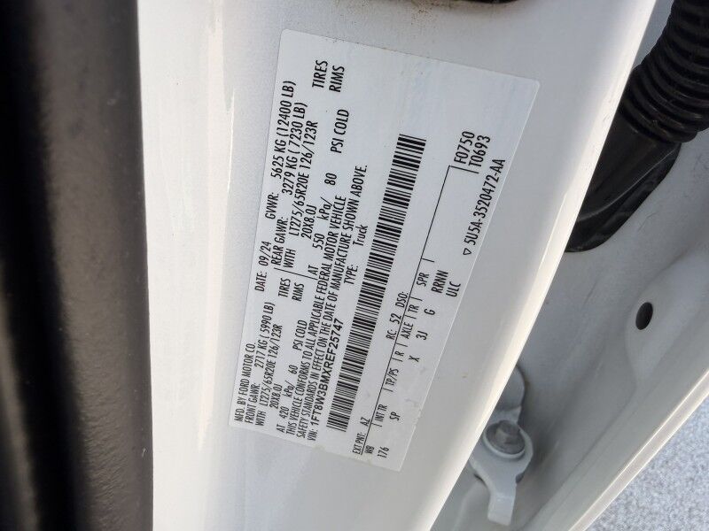 2024 Ford Super Crew F-350 SRW FX4 4x4 Diesel King Ranch Collinsville OK