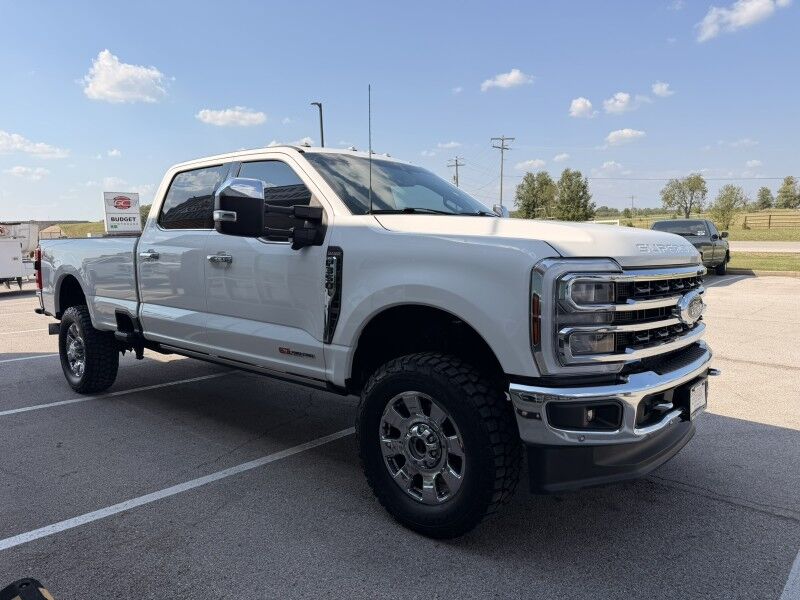 2024 Ford Super Crew F-350 SRW FX4 4x4 Diesel King Ranch Collinsville OK