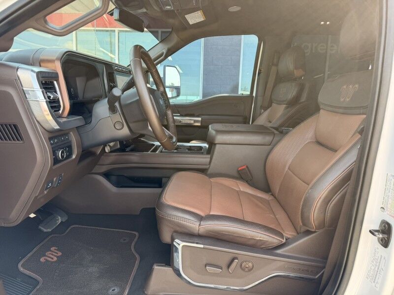 2024 Ford Super Crew F-350 SRW FX4 4x4 Diesel King Ranch Collinsville OK