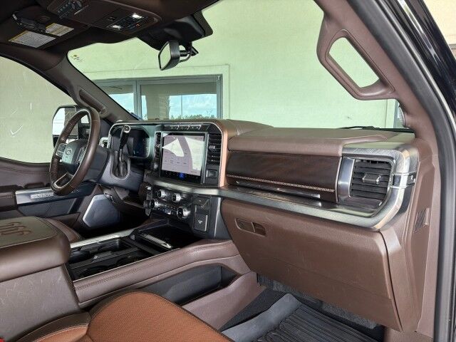 2024 Ford Super Duty F-250 Crew Cab 4WD King Ranch Lafayette LA