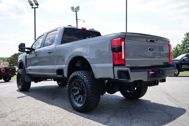 2024 Ford Super Duty F-250 LARIAT 4X4 / BLACK WIDOW / 7.3L V8! High Point NC