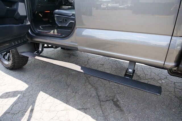 2024 Ford Super Duty F-250 LARIAT 4X4 / BLACK WIDOW / 7.3L V8! High Point NC