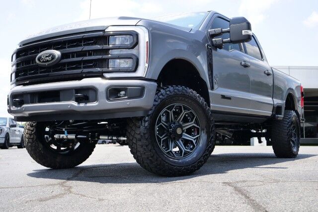 2024 Ford Super Duty F-250 LARIAT 4X4 / BLACK WIDOW / 7.3L V8! High Point NC