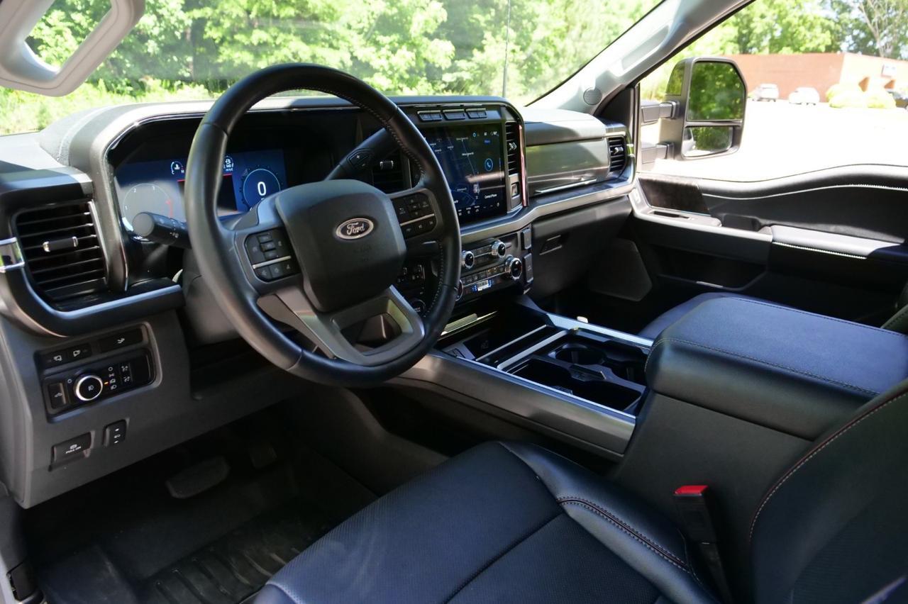 2024 Ford Super Duty F-250 LARIAT 4X4 / V8 Diesel / Trailer Tow Package! Lincolnton NC