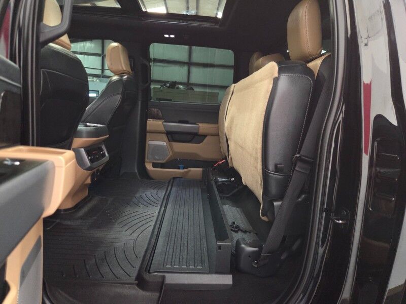 2024 Ford Super Duty F-250 LARIAT 6.7L Diesel GPS Camera Sunroof FREE WARRANTY Arlington TX