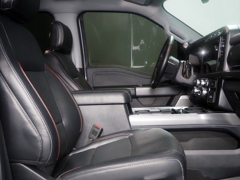 2024 Ford Super Duty F-250 LARIAT Crew Cab 4WD *6.7L HI OUTPUT DIESEL, FX4 OFF-ROAD PKG, NAVIGATION, SAFETY ALERTS, 360 VIEW CAMERAS, COLOR TOUCHSCREEN, LEATHER, CLIMATE SEATS, HEATED STEERING, REMOTE START, BANG & OLUFSEN, WIRELESS CHARGING, ANDROID & APPLE Round Rock TX
