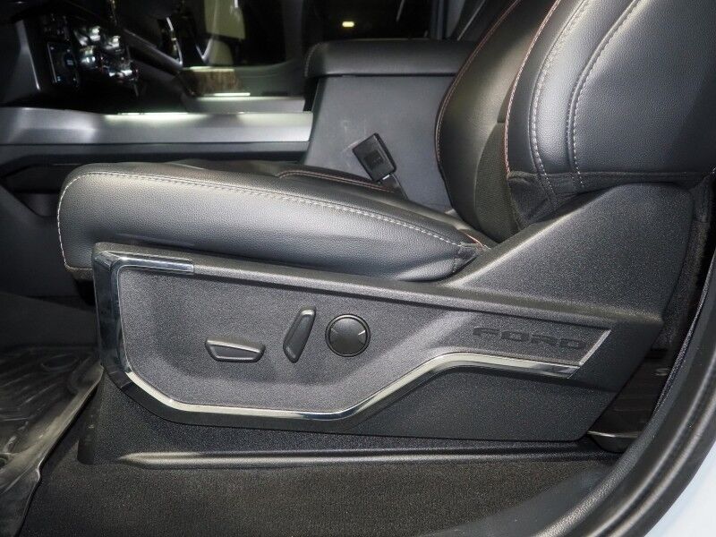 2024 Ford Super Duty F-250 LARIAT Crew Cab 4WD *6.7L HI OUTPUT DIESEL, FX4 OFF-ROAD PKG, NAVIGATION, SAFETY ALERTS, 360 VIEW CAMERAS, COLOR TOUCHSCREEN, LEATHER, CLIMATE SEATS, HEATED STEERING, REMOTE START, BANG & OLUFSEN, WIRELESS CHARGING, ANDROID & APPLE Round Rock TX