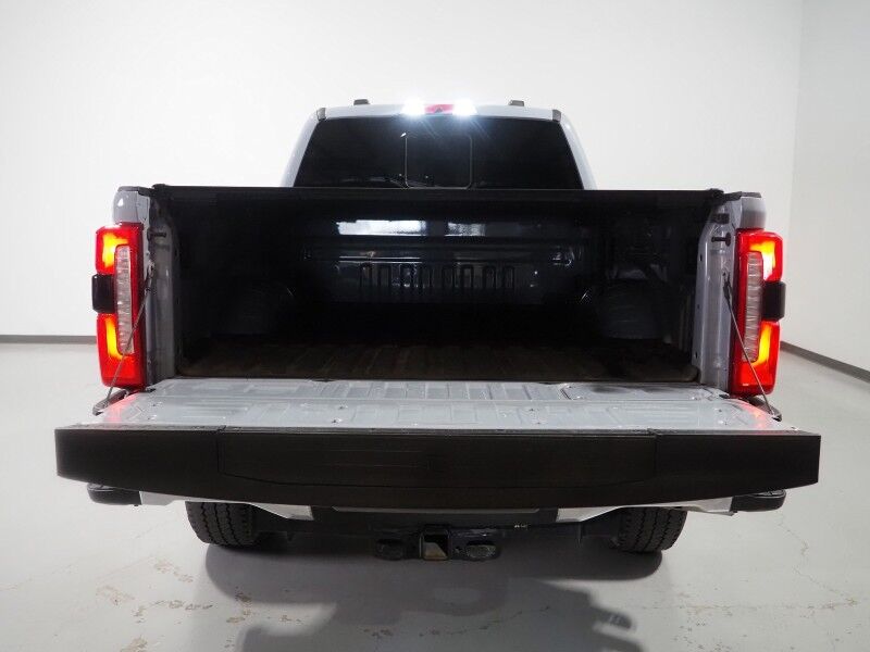 2024 Ford Super Duty F-250 LARIAT Crew Cab 4WD *6.7L HI OUTPUT DIESEL, FX4 OFF-ROAD PKG, NAVIGATION, SAFETY ALERTS, 360 VIEW CAMERAS, COLOR TOUCHSCREEN, LEATHER, CLIMATE SEATS, HEATED STEERING, REMOTE START, BANG & OLUFSEN, WIRELESS CHARGING, ANDROID & APPLE Round Rock TX