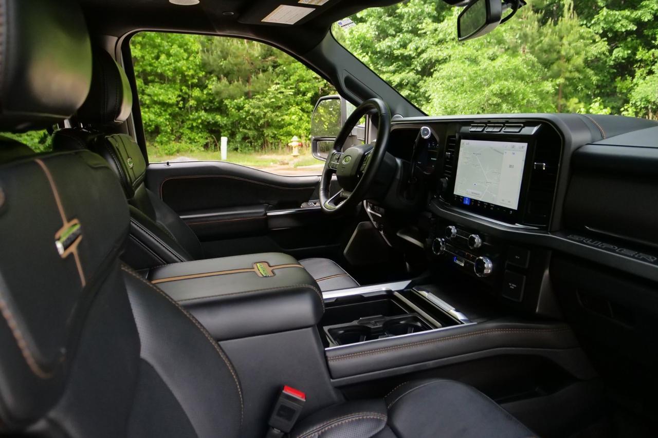 2024 Ford Super Duty F-250 Platinum 4X4 / Turbo Diesel / Pro Power Onboard! High Point NC