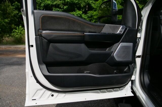 2024 Ford Super Duty F-250 Platinum 4X4 / Turbo Diesel / Pro Power Onboard! High Point NC