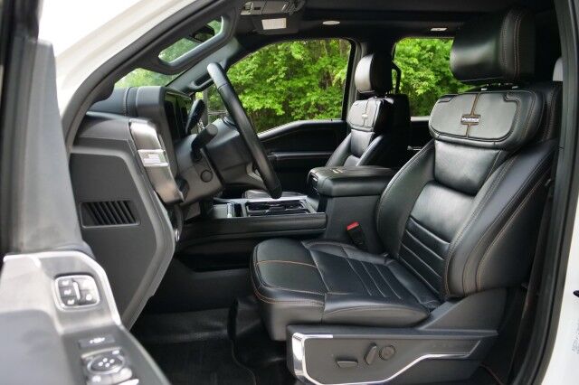 2024 Ford Super Duty F-250 Platinum 4X4 / Turbo Diesel / Pro Power Onboard! High Point NC