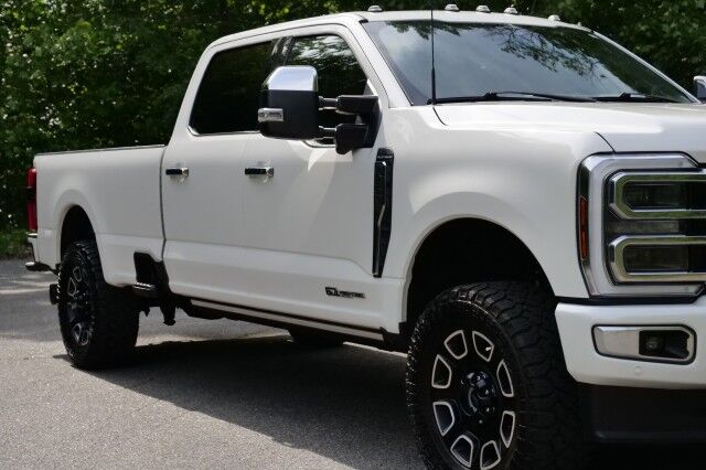 2024 Ford Super Duty F-250 Platinum 4X4 / Turbo Diesel / Pro Power Onboard! High Point NC