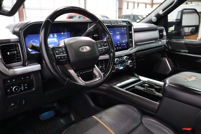 2024 Ford Super Duty F-250 Platinum 6.7L High Output Diesel GPS Sunroof 37in Tires Arlington TX