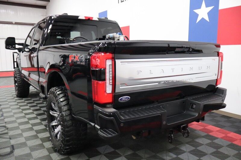 2024 Ford Super Duty F-250 Platinum 6.7L High Output Diesel GPS Sunroof 37in Tires Arlington TX