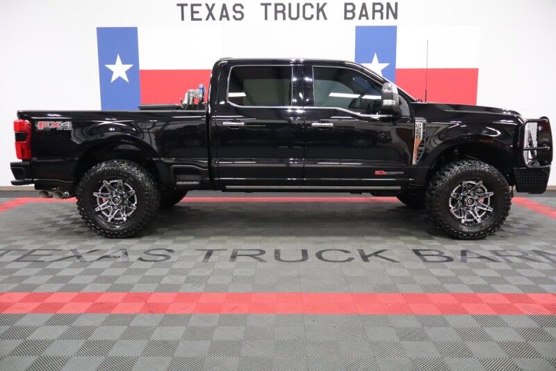 2024 Ford Super Duty F-250 Platinum 6.7L High Output Diesel GPS Sunroof 37in Tires Arlington TX