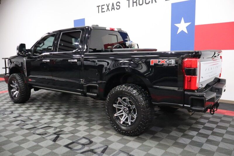 2024 Ford Super Duty F-250 Platinum 6.7L High Output Diesel GPS Sunroof 37in Tires Arlington TX