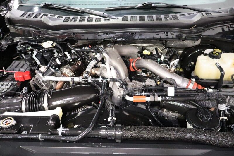 2024 Ford Super Duty F-250 Platinum 6.7L High Output Diesel GPS Sunroof 37in Tires Arlington TX