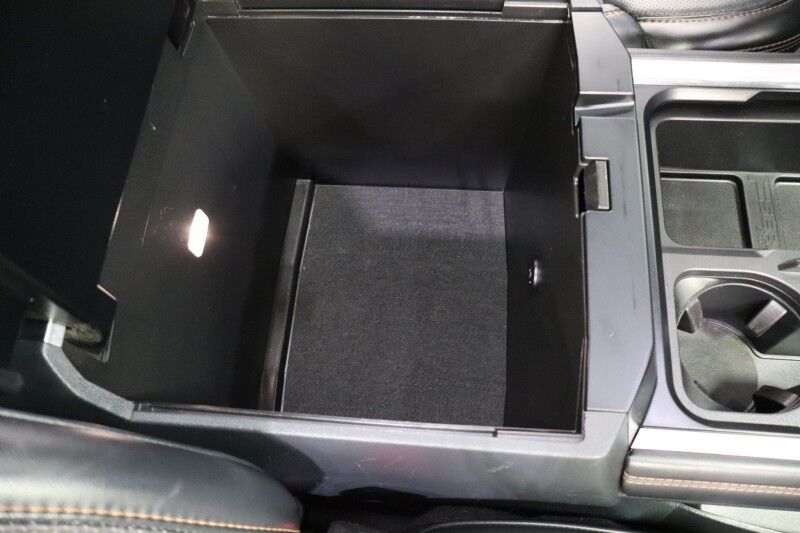 2024 Ford Super Duty F-250 Platinum 6.7L High Output Diesel GPS Sunroof 37in Tires Arlington TX