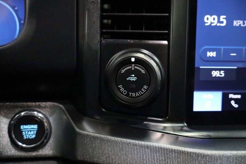 2024 Ford Super Duty F-250 Platinum 6.7L High Output Diesel GPS Sunroof 37in Tires Arlington TX