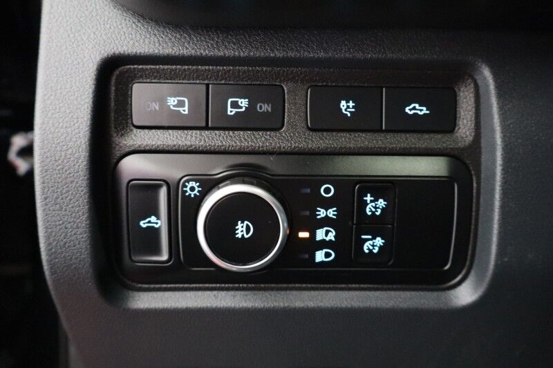 2024 Ford Super Duty F-250 Platinum 6.7L High Output Diesel GPS Sunroof 37in Tires Arlington TX
