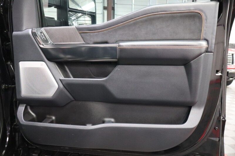 2024 Ford Super Duty F-250 Platinum 6.7L High Output Diesel GPS Sunroof 37in Tires Arlington TX