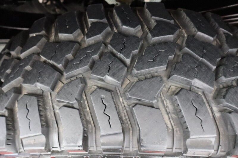 2024 Ford Super Duty F-250 Platinum 6.7L High Output Diesel GPS Sunroof 37in Tires Arlington TX