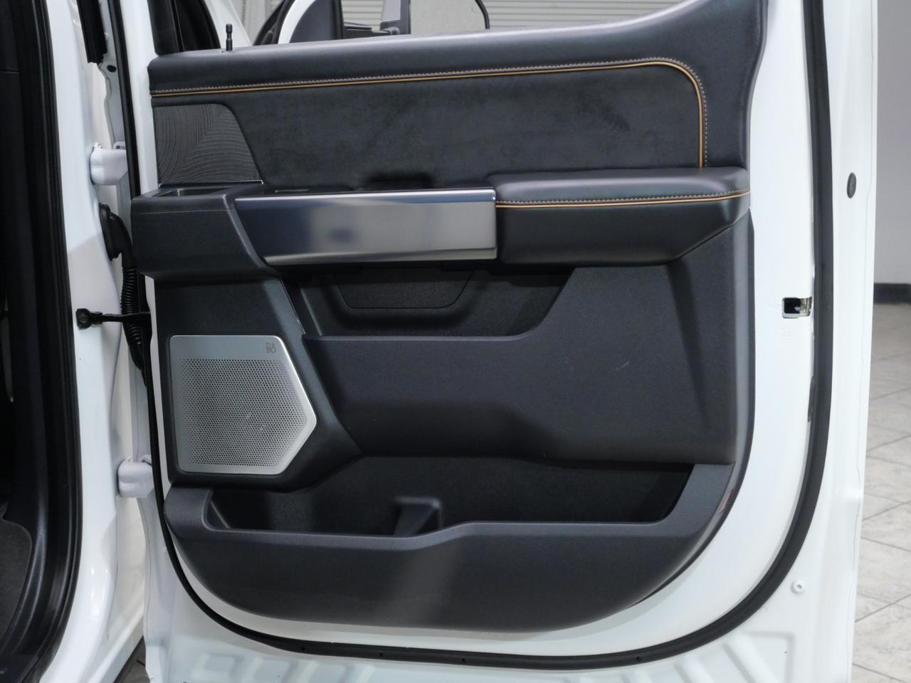 2024 Ford Super Duty F-250 Platinum FX4 High Output 6.7L Power Stroke 4x4 Mansfield TX