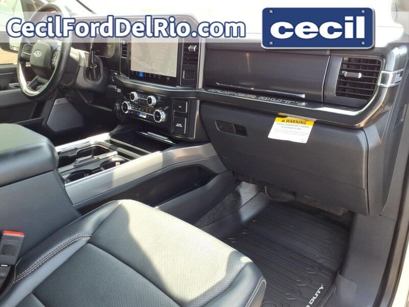 2024 Ford Super Duty F-250 SRW LARIAT Del Rio TX
