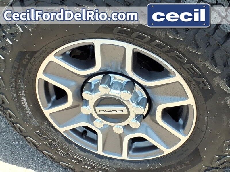 2024 Ford Super Duty F-250 SRW LARIAT Del Rio TX