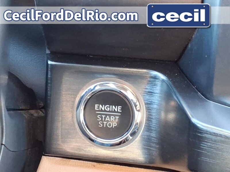 2024 Ford Super Duty F-250 SRW LARIAT Del Rio TX