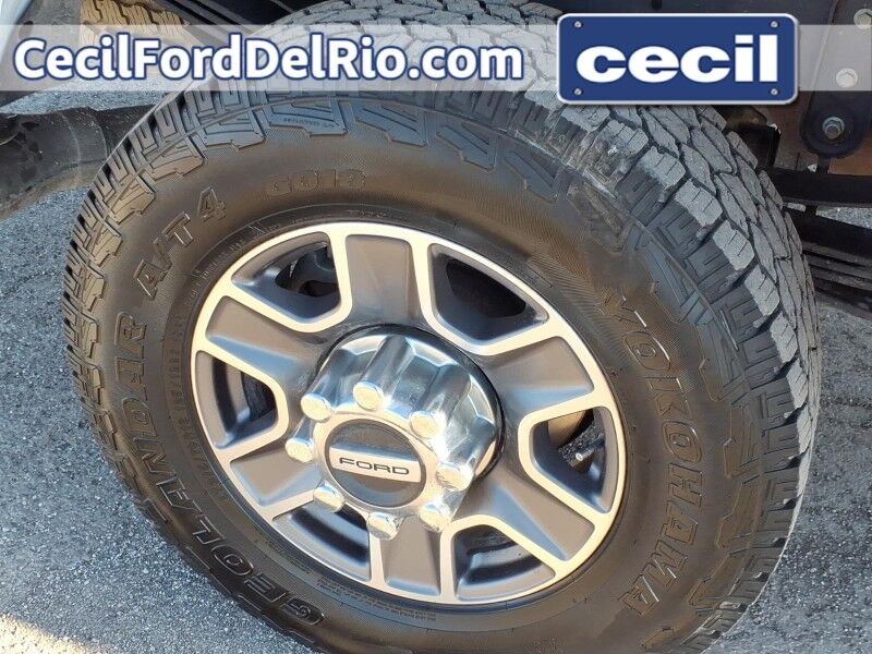 2024 Ford Super Duty F-250 SRW LARIAT Del Rio TX