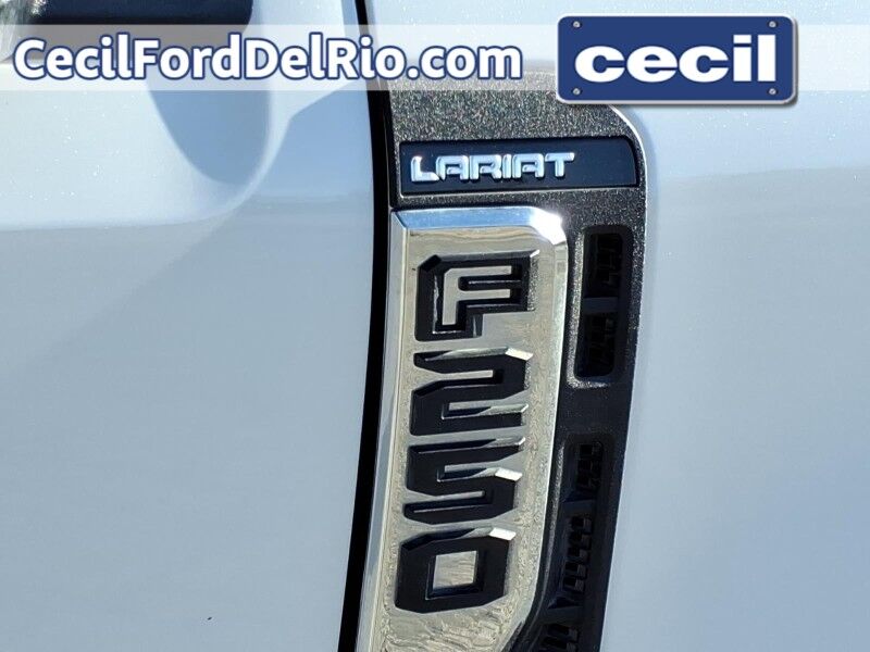 2024 Ford Super Duty F-250 SRW LARIAT Del Rio TX