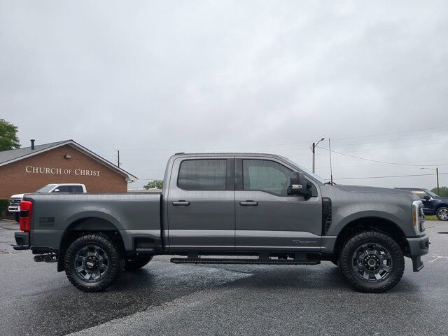2024 Ford Super Duty F-250 SRW LARIAT Appleton WI