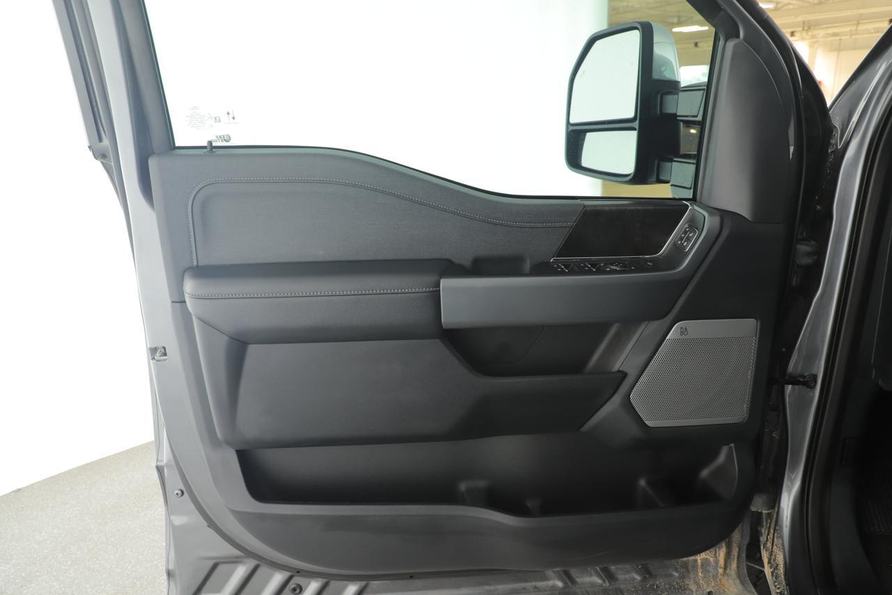 2024 Ford Super Duty F-250 SRW LARIAT New Braunfels TX