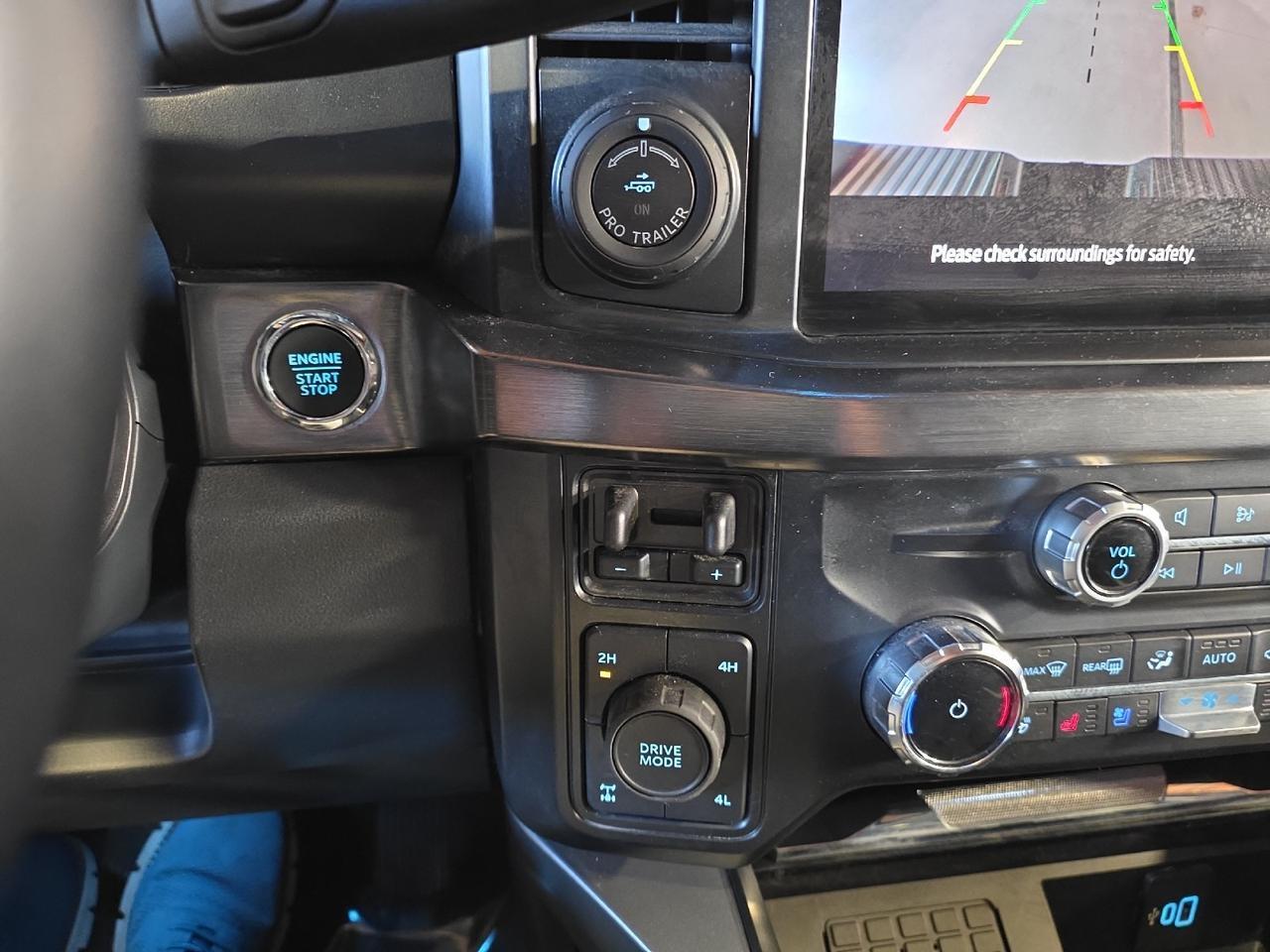 2024 Ford Super Duty F-250 SRW LARIAT Sand Lake NY