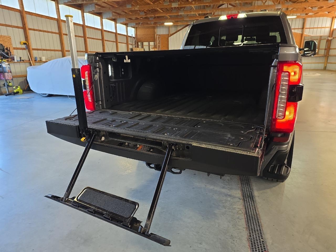 2024 Ford Super Duty F-250 SRW LARIAT Sand Lake NY