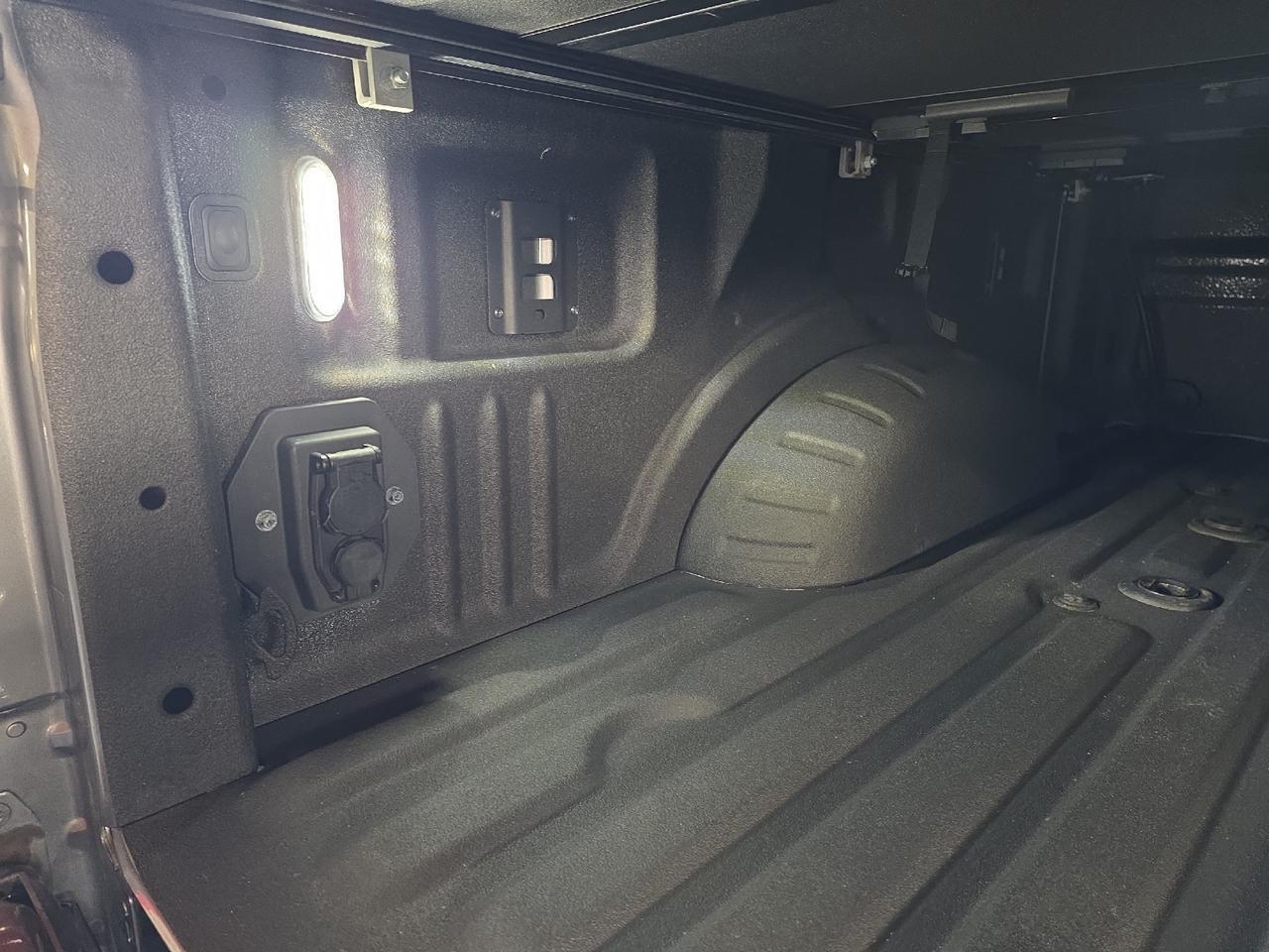 2024 Ford Super Duty F-250 SRW LARIAT Sand Lake NY
