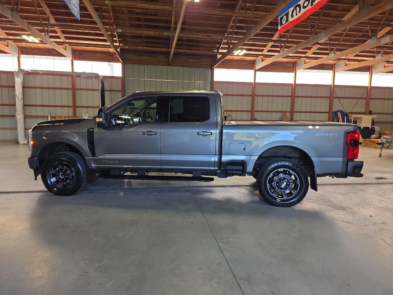 2024 Ford Super Duty F-250 SRW LARIAT Sand Lake NY