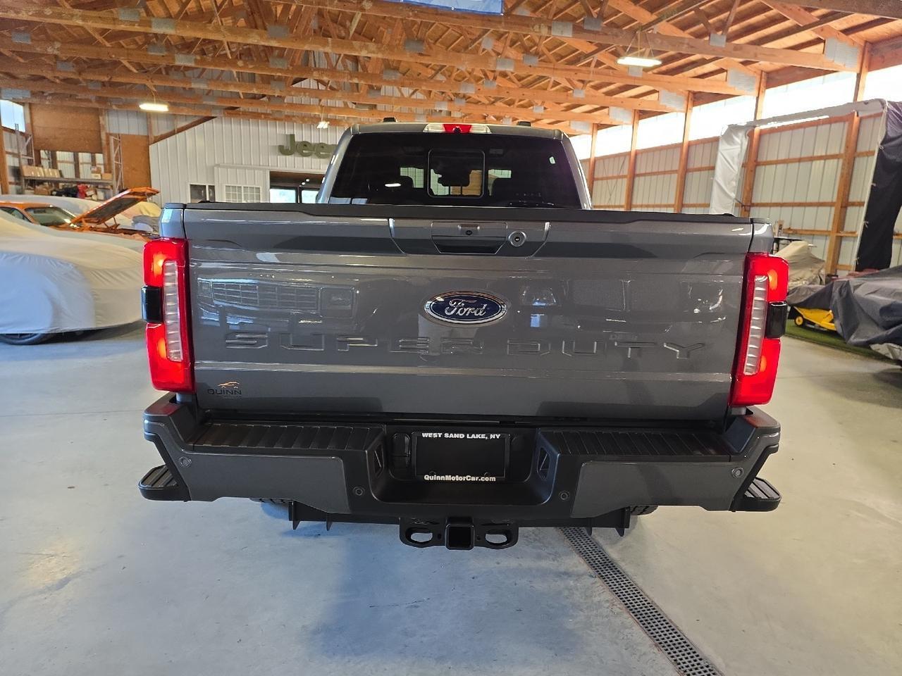 2024 Ford Super Duty F-250 SRW LARIAT Sand Lake NY