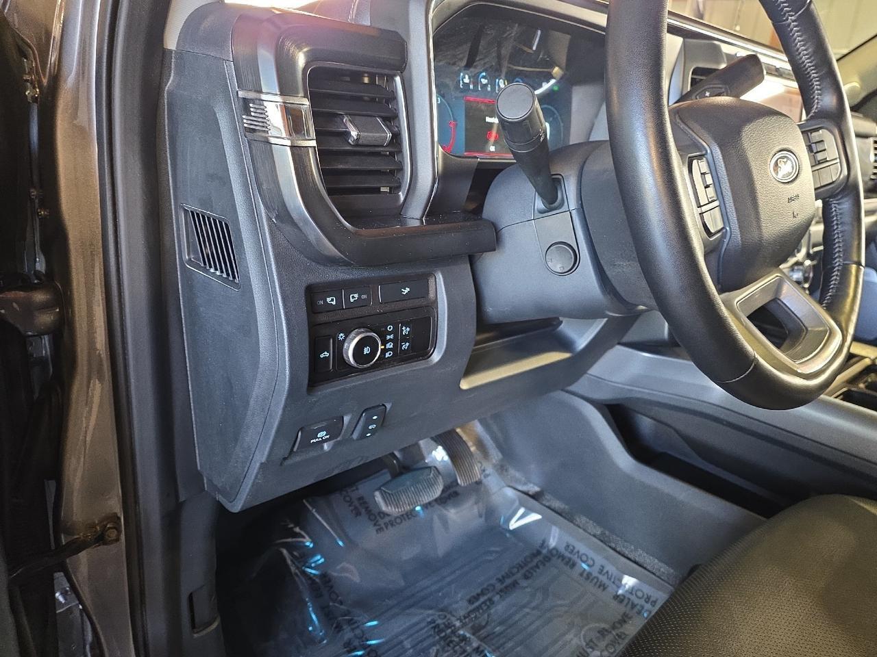2024 Ford Super Duty F-250 SRW LARIAT Sand Lake NY