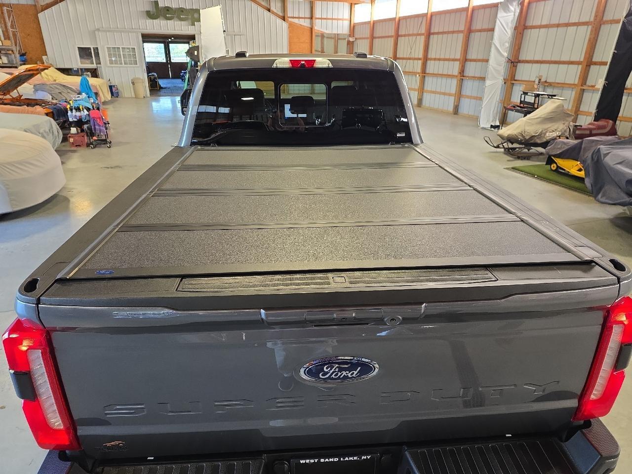 2024 Ford Super Duty F-250 SRW LARIAT Sand Lake NY