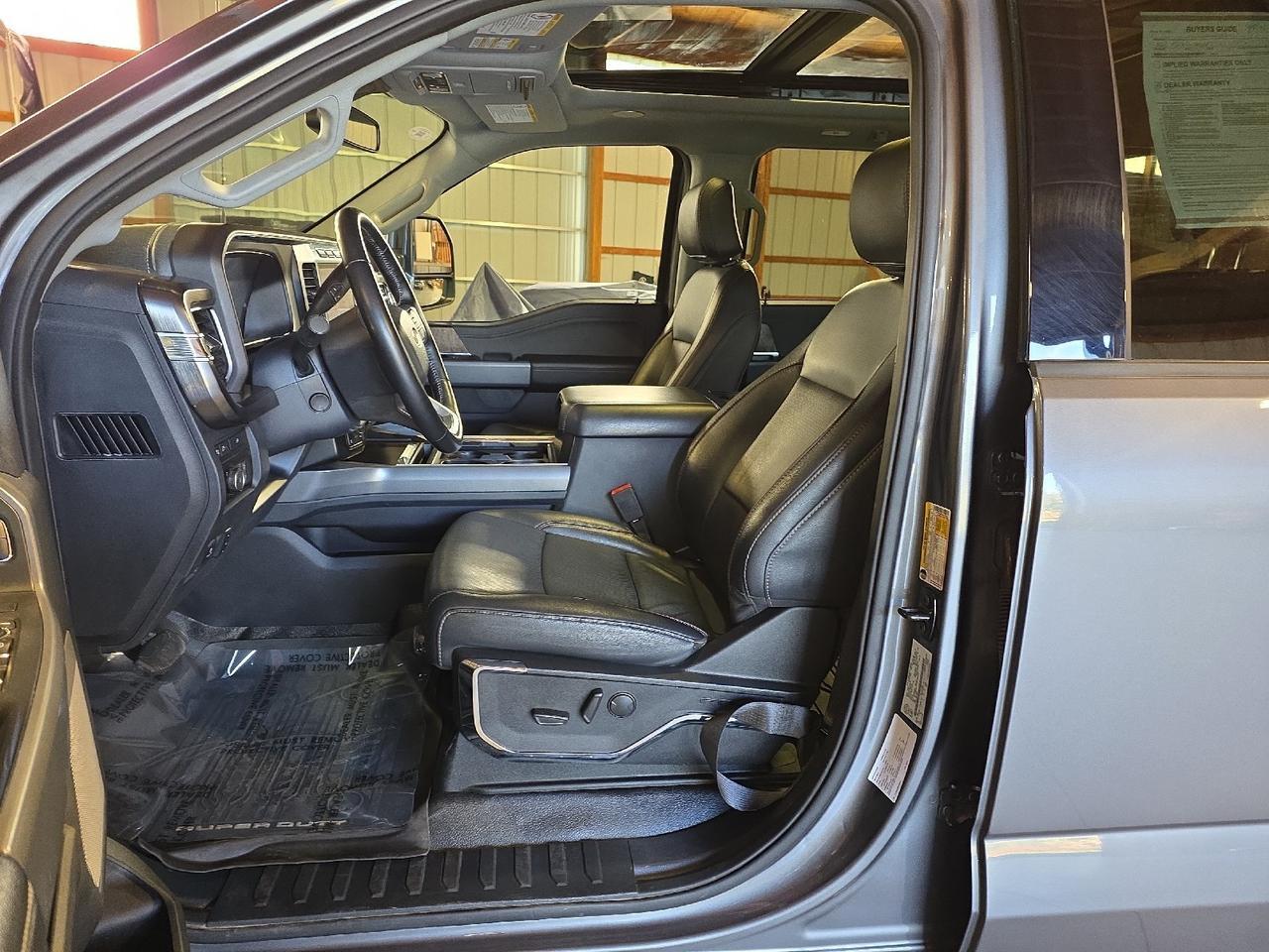 2024 Ford Super Duty F-250 SRW LARIAT Sand Lake NY