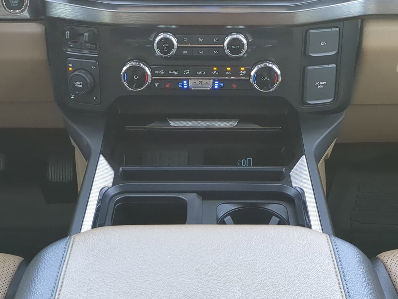 2024 Ford Super Duty F-250 SRW LARIAT Winder GA