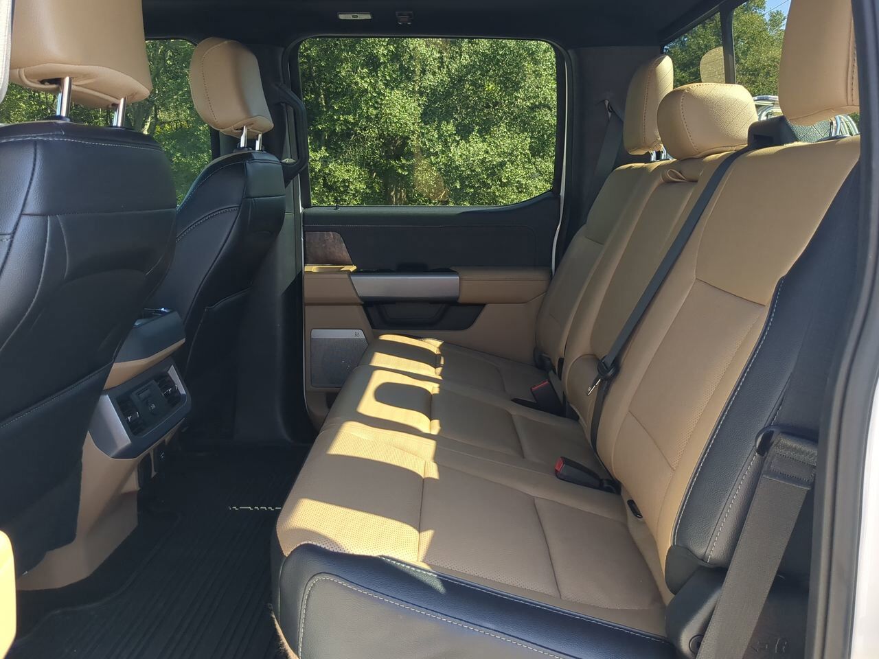 2024 Ford Super Duty F-250 SRW LARIAT Winder GA