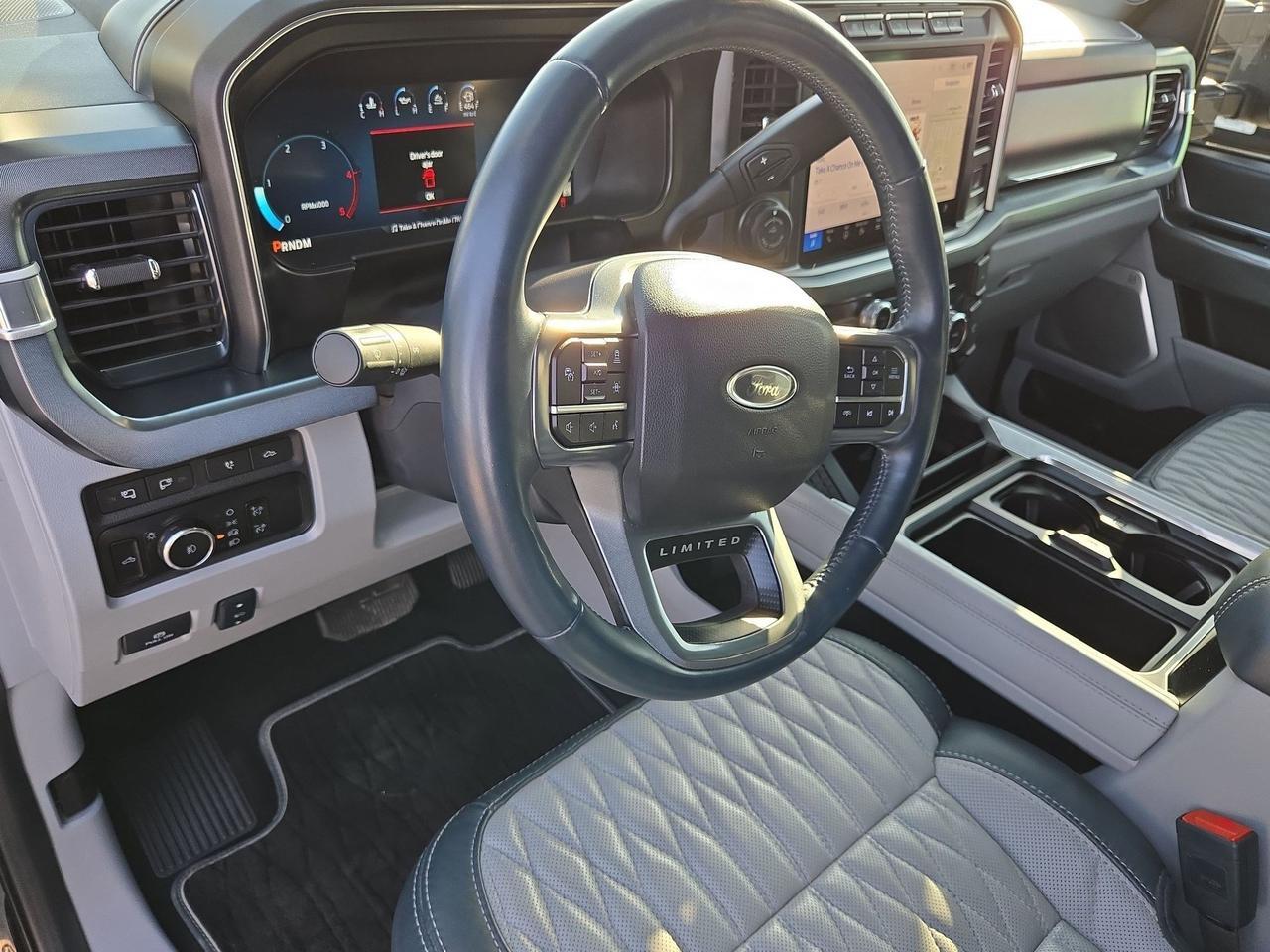2024 Ford Super Duty F-250 SRW Limited Castroville TX